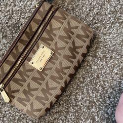 Vintage Michael Kors Large wristlet