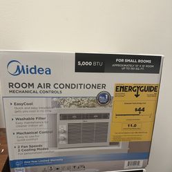 Midea MAWO5M1WWT 5000BTU 115V Mechanical Room Air Conditioner - White