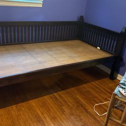 Day bed  Completely wood 