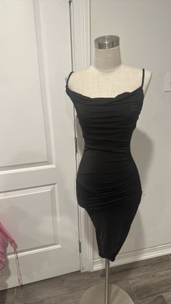 Medium black dress