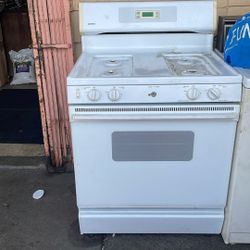 Kenmore 4 Gas Burner Stove Top And Oven
