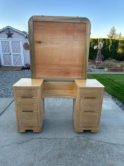 mid-century modern wooden vanity~ with no mirror 🌟🌟 48 long 30 high 16 wide