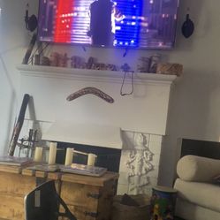 79 Inch 4K Tv Curve Like New
