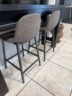 STOOLS