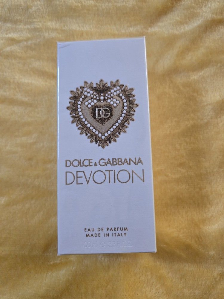 Dolce & Gabbana Devotion Perfume