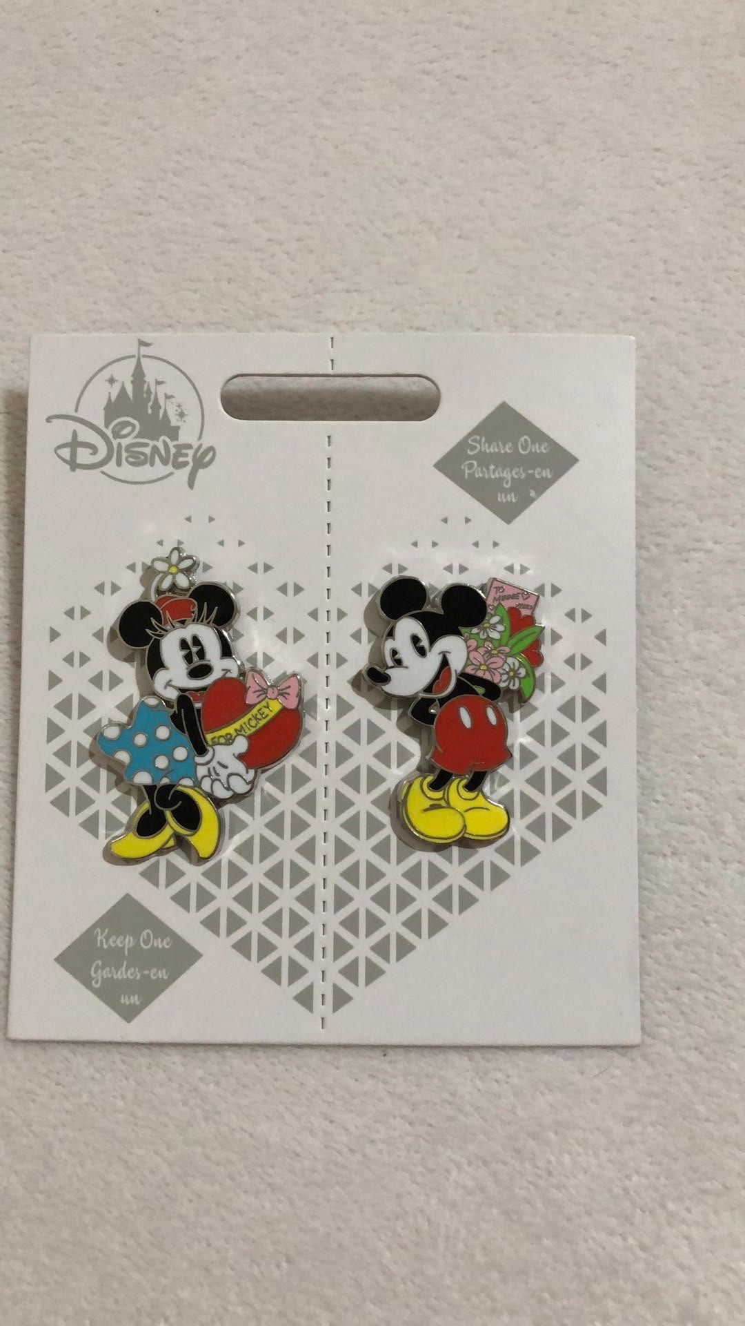 Disney Mickey & Minnie Pins