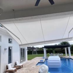Sunbrella ,Toldo élite shield cofre