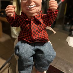 RARE COMMODE CHARLIE BATTERY NOVELTY TOY