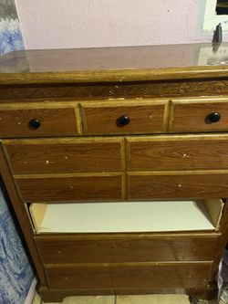 Free Drawers dresser