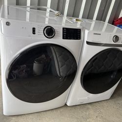 Front load Washer And Dryer 