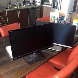 LG Flatron and AOC Monitor