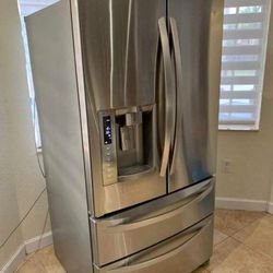 LG REFRIGERATOR 