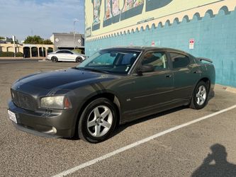 Dodge Charger Sedan