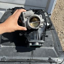 Cadillac CTS 3.6 Intake and Throttle Body