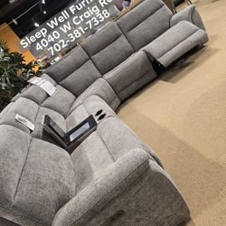 ✨️Reclining Sectionals Sofas ✨️ Furniture Sectionals, Bedrooms, Dining Avail