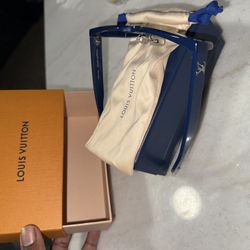 Louis Vuitton Shades