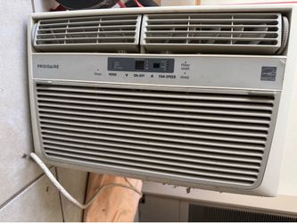 Air conditioner Frigidaire window unit