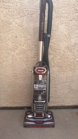 Shark DuoClean Vacuum - Great Condition