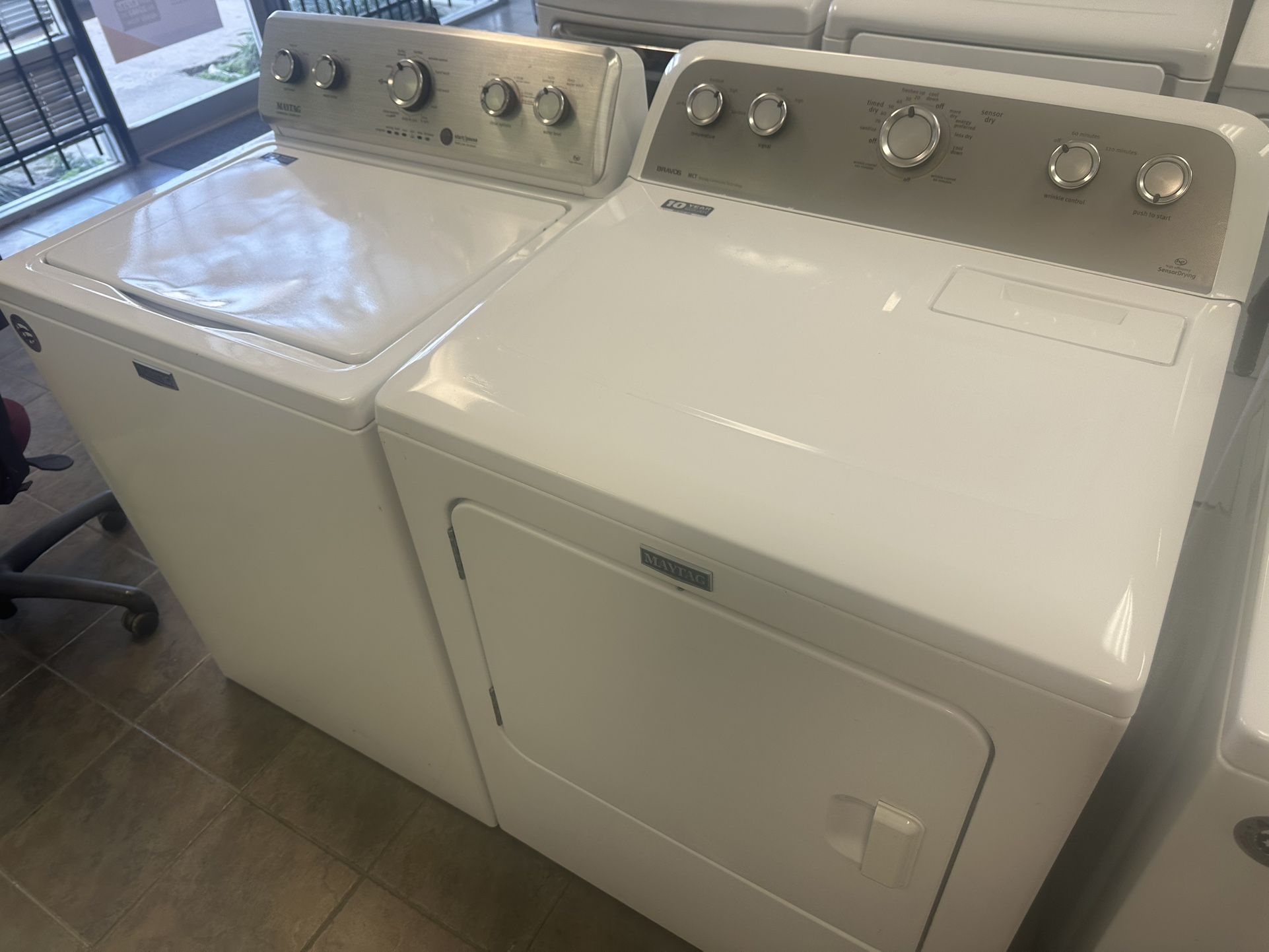 Maytag Washer And Electric Dryer Set
