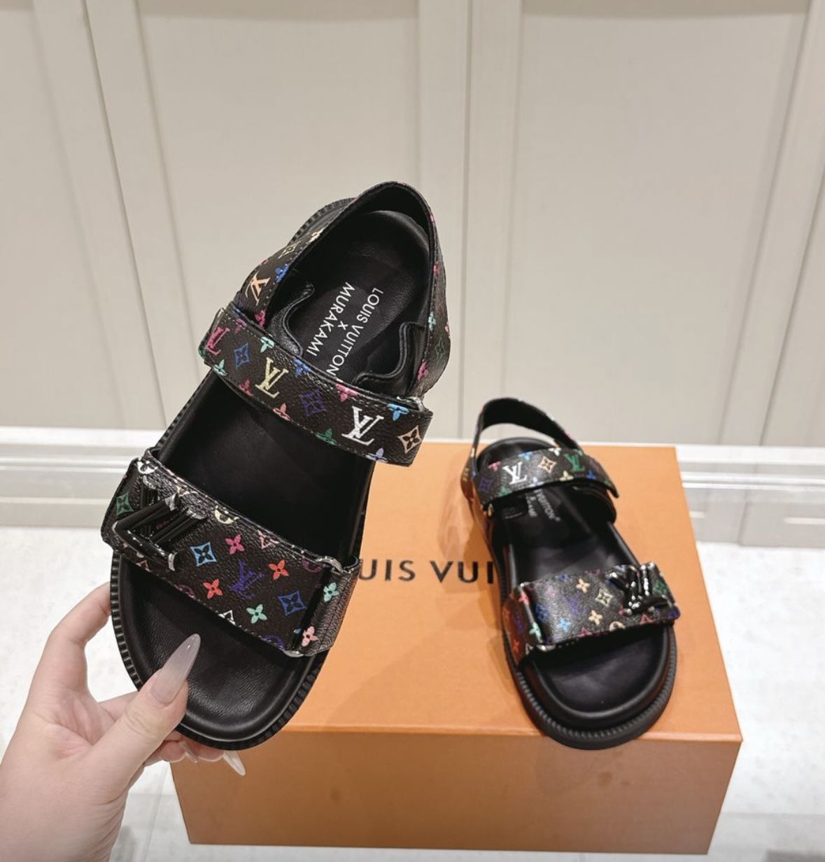 New Size 9 Women Non Brand With Box