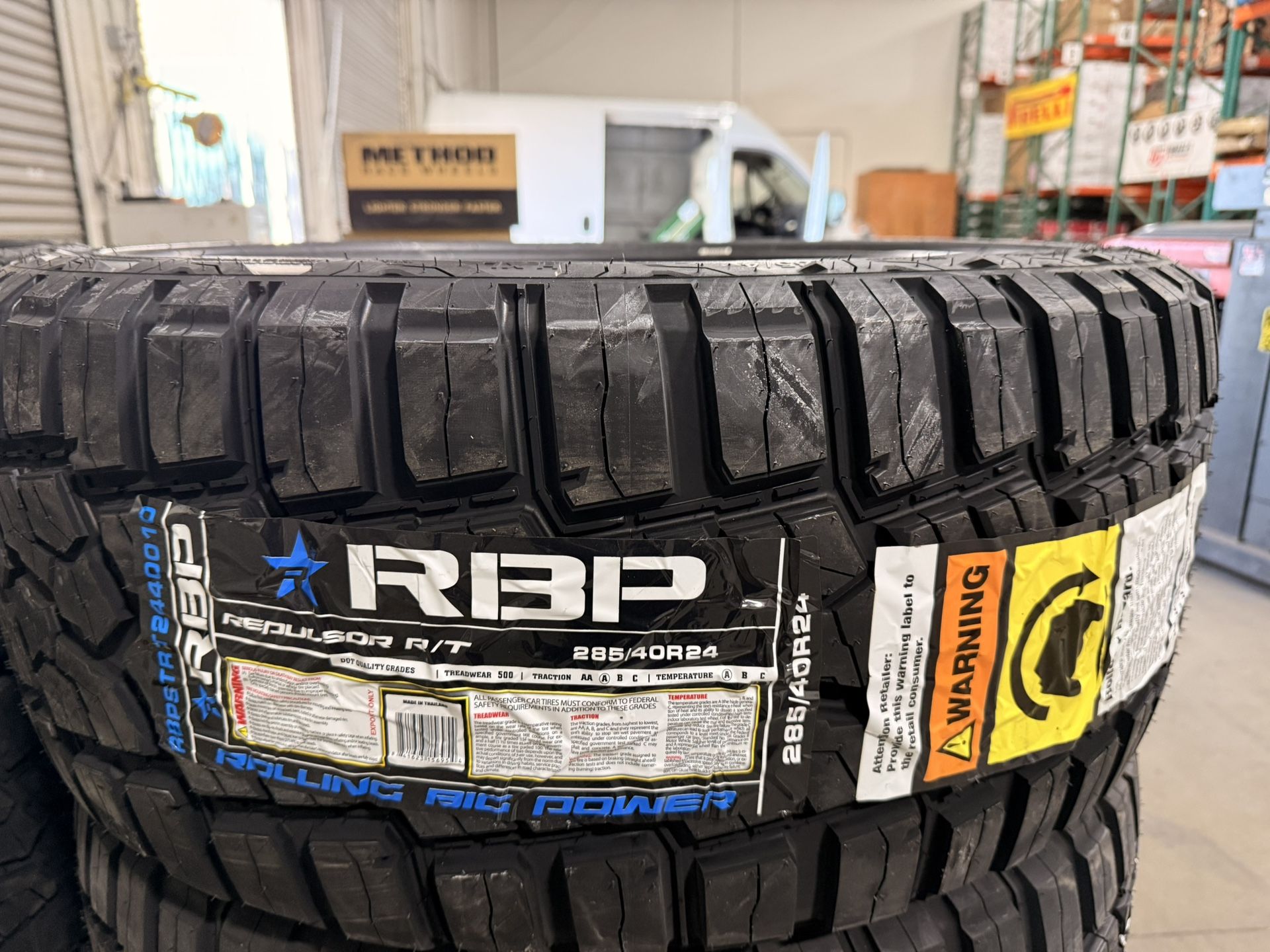 1 New Tire 285/40R24 RBP RT Repulsor