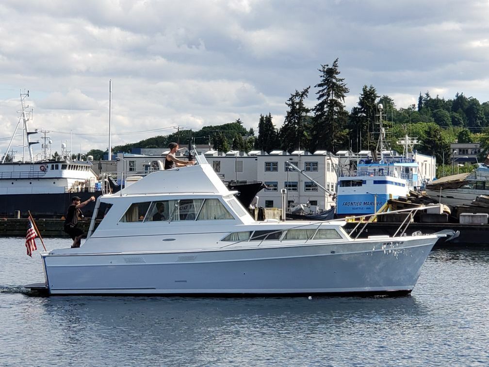 34ft 1966 Pacemaker Sportfisher