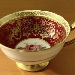 PARAGON By Appointment To Her Majesty The Queen Burgundy Gold Bone China Tea Cup