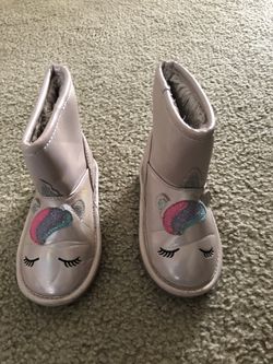 Unicorn boots size 9