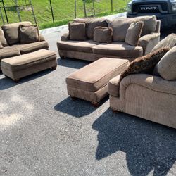 5 Piece living Room Set