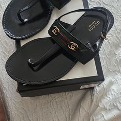Gucci Women SANDALS SIZE 37 US 6.5