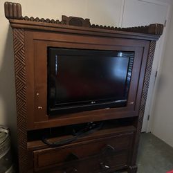 Disney's Animal Kingdom Lodge Entertainment Stand