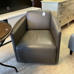 Genuine Leather Swivel Chair 