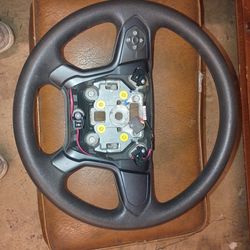 2014 to 19 Chevy Silverado GMC Sierra 1500 OEM steering wheel with control switches