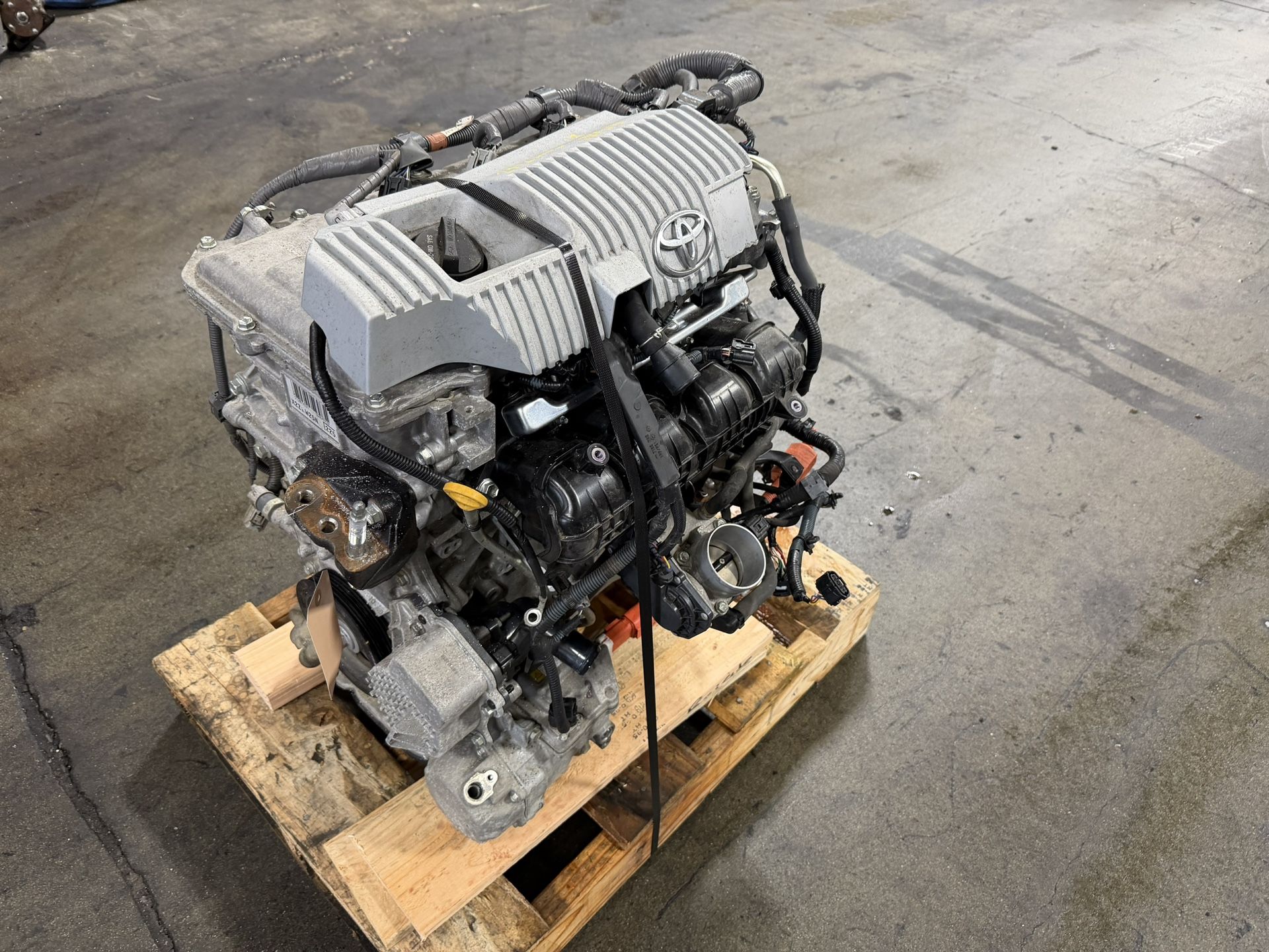 2013 Toyota Prius 1.8L VIN# DU 7th & 8th digit 60K Miles ( READ DESCRIPTION)