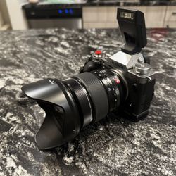 FUJIFILM X-T5 With 16-55 F2.8 Lens
