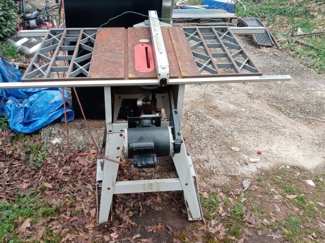 Table Saw