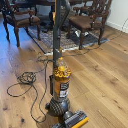 Dyson Ball Multi Floor 2 – Like New! Used Once