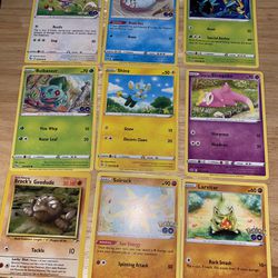 Lot’s Of Pokémon Cards 
