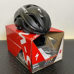 Specialized Evade Helmet Size Medium New