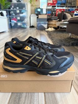 Men's ASICS GEL-K1011 Shoes - Black Pure Gold - Size 9, 10, 10.5