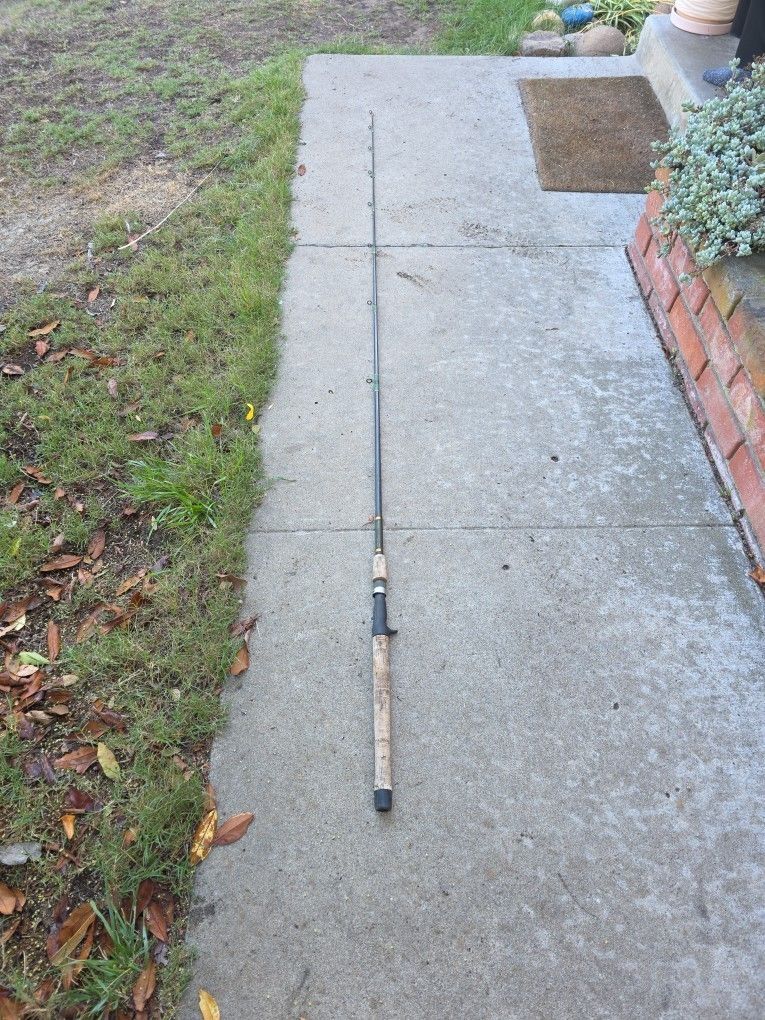 7ft Challenger by Castaway Baitcaster Fishing Rod 