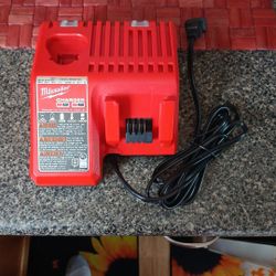 Milwaukee Tools 