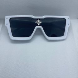 LV CYCLONE WHITE SUN GLASSES