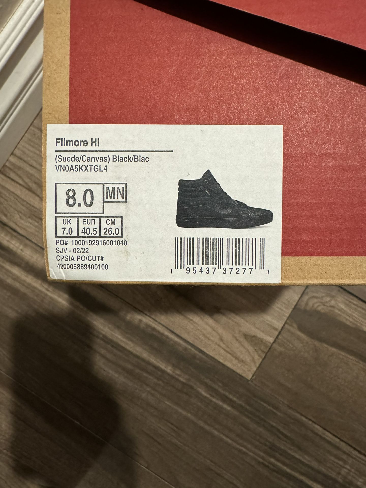 Size 8 Men Vans New. 