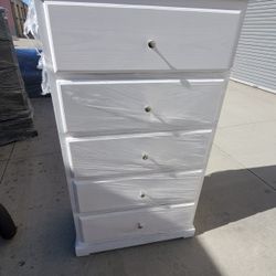 Chest With 5 Deep Drawers 