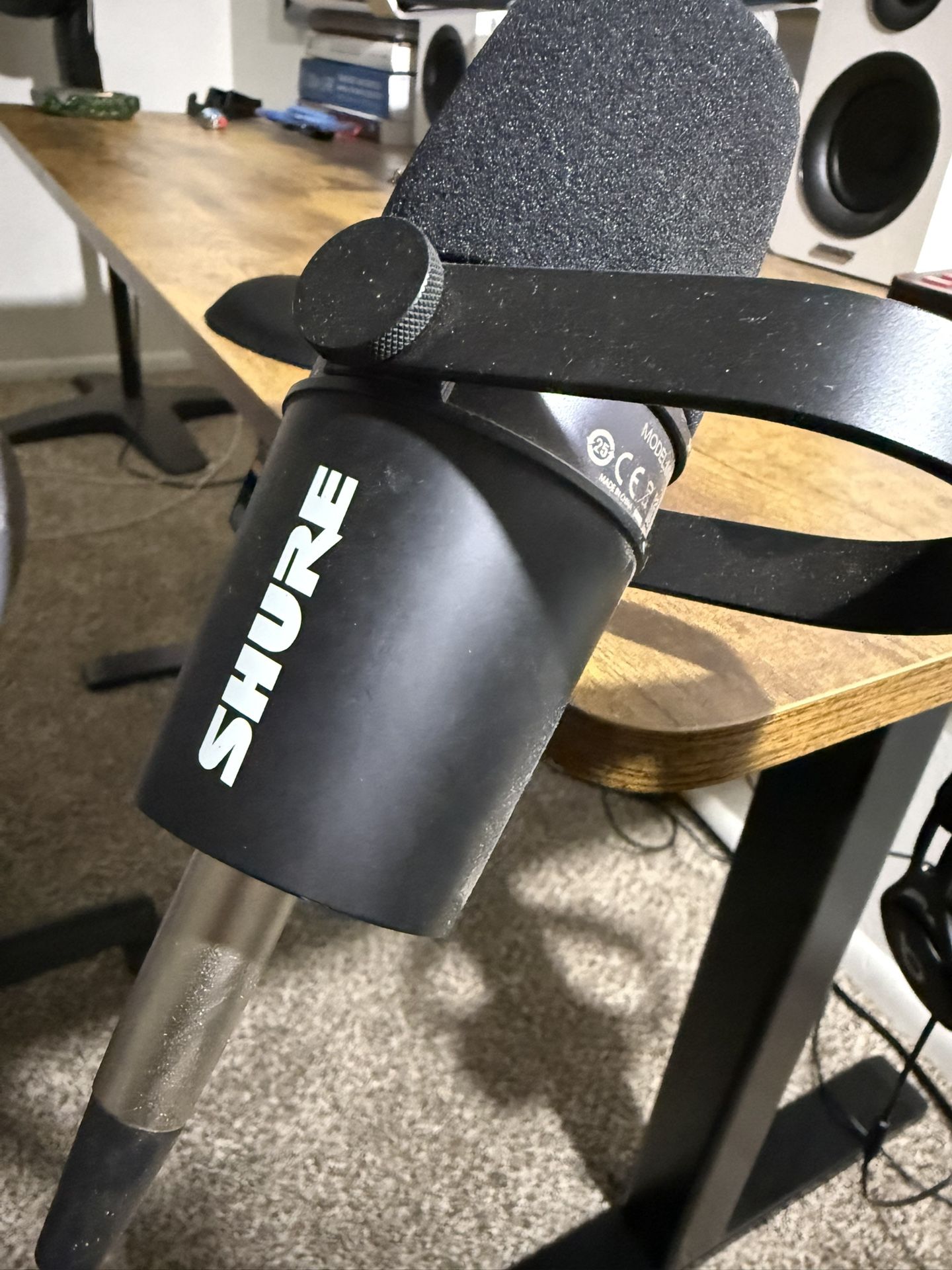 SHURE microphone with Stand