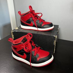 Nike Air Jordan 1 Mid Black/Red - Size 9C
