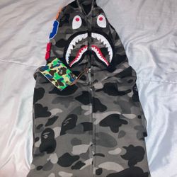 Bape Zip Up Send Offers