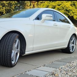 3 20" AZAD One Front Rim And Tire Destroyed $1,9000