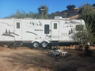 2008 Tundra Trailer